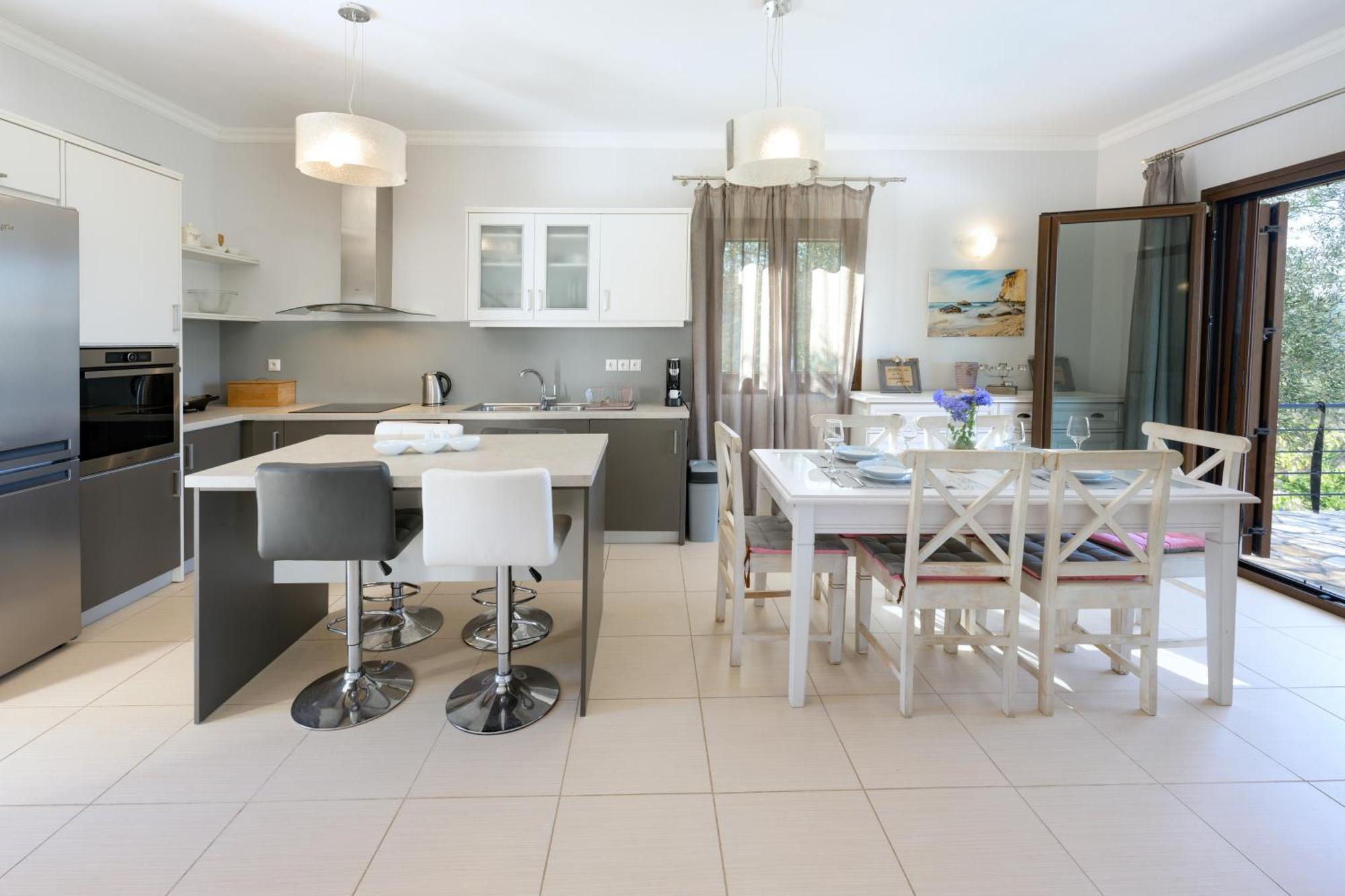 Villa Bougarini Haven Family Villa Rock Pool Oasis Ieromonachos Bagian luar foto