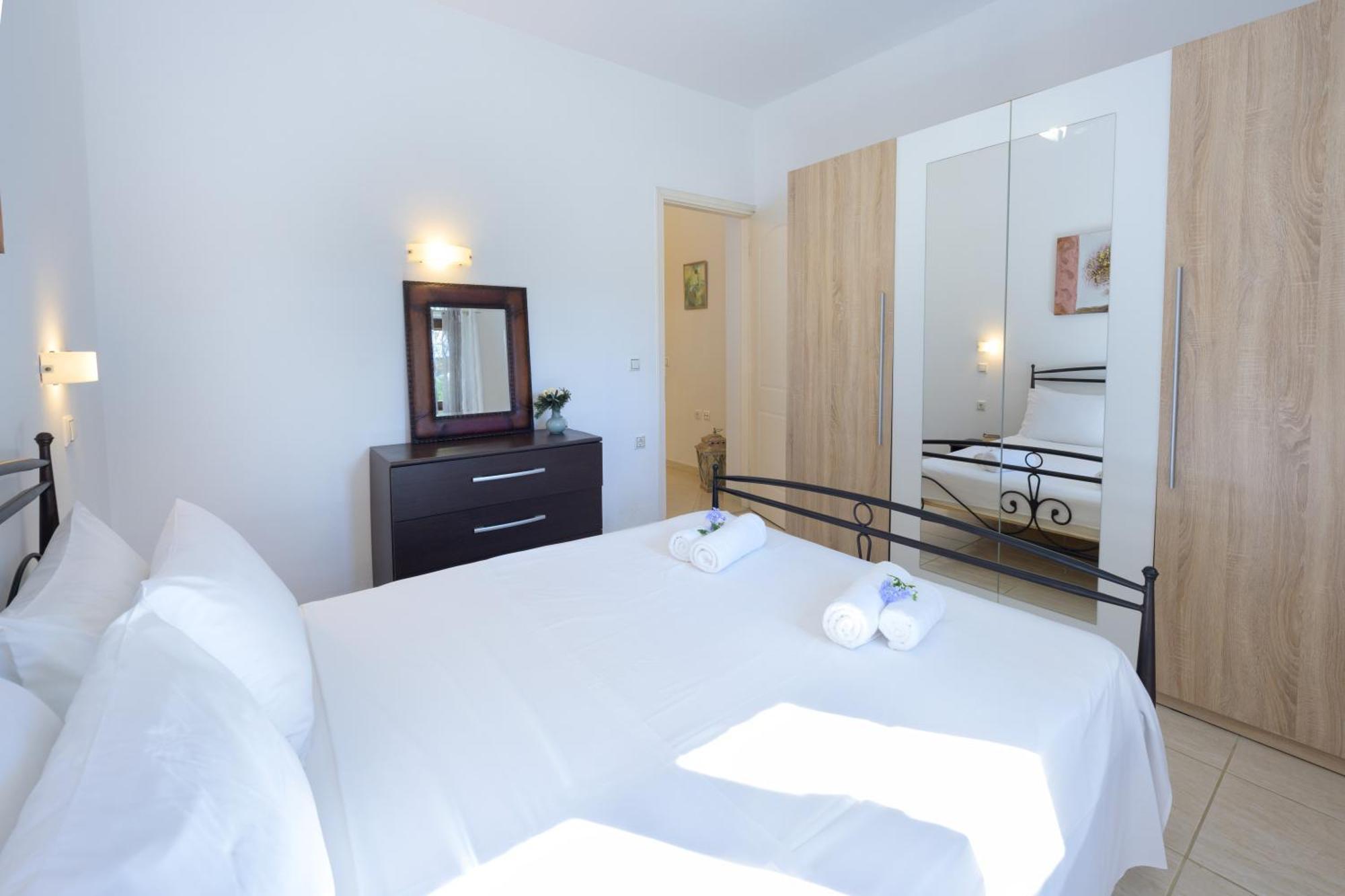 Villa Bougarini Haven Family Villa Rock Pool Oasis Ieromonachos Bagian luar foto