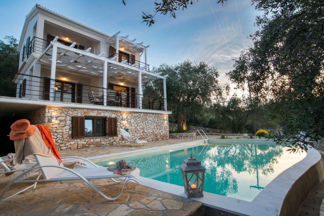 Villa Bougarini Haven Family Villa Rock Pool Oasis Ieromonachos Bagian luar foto